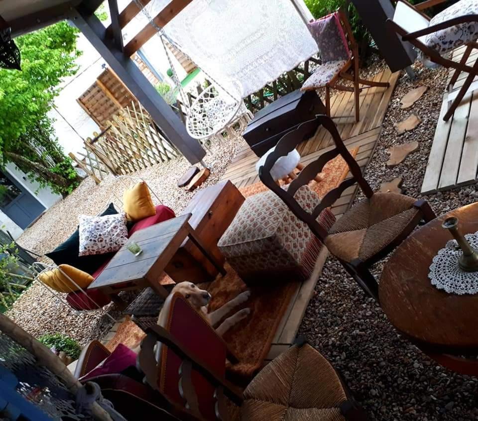 Chez Gladys Et Ses Enfants Hotel Lain Esterno foto